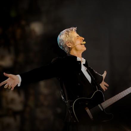 Claudio Baglioni supera la malattia e riparte da Roma: «Ho temuto fosse finita»